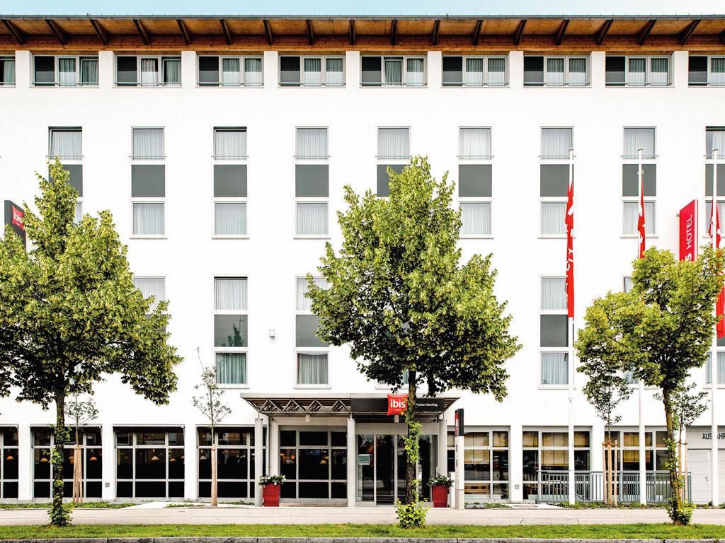 Ibis Hotel Muenchen Garching Garching bei München Exterior foto